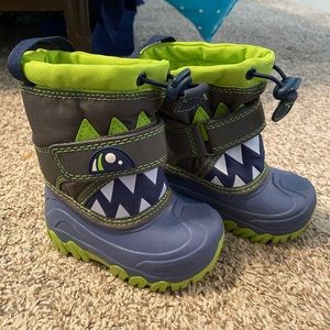Toddler snow boots!